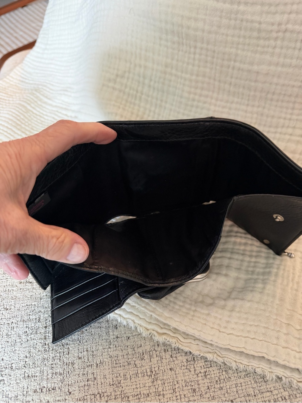 Brighton Black Croc-Embossed Leather Wallet/ Silver trim & kiss lock coin pouch. - Picture 6 of 11